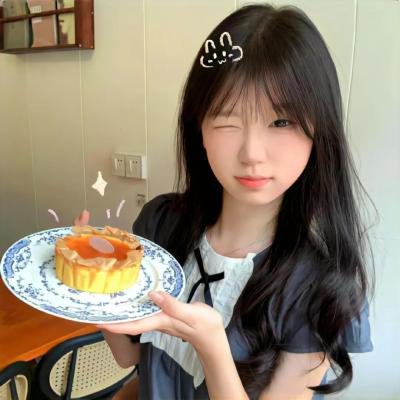阿薇尔与虚构世界